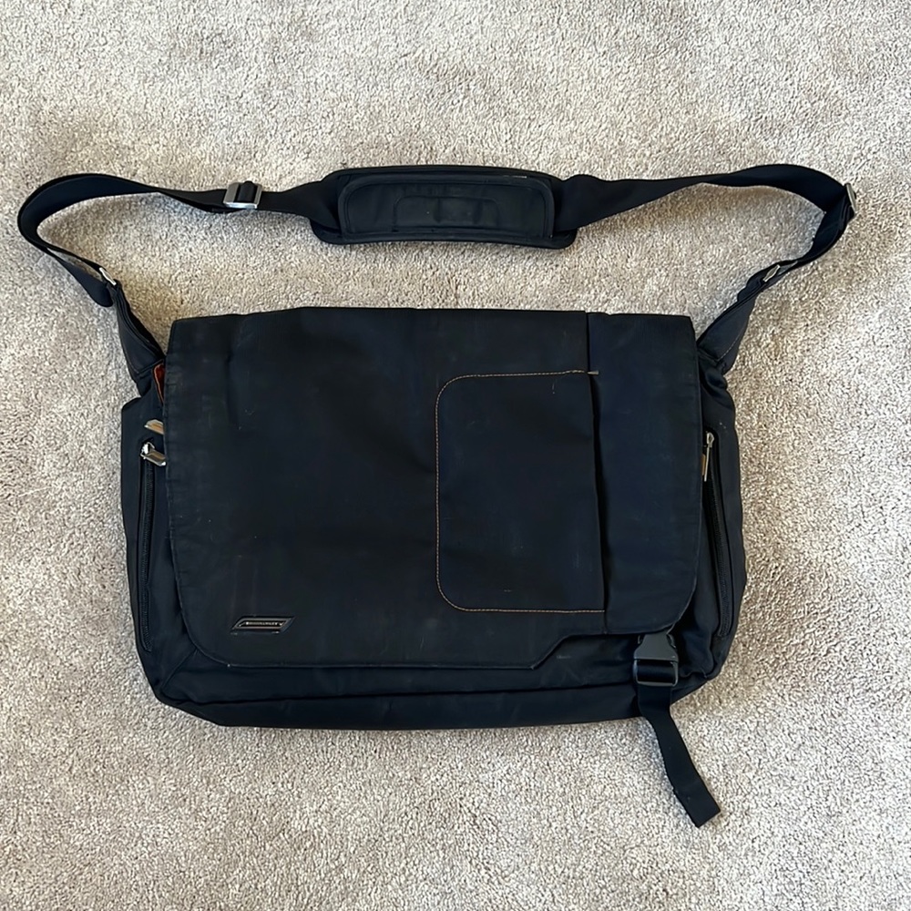 Messenger bag